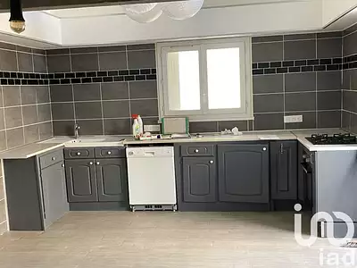 Maison, 248 m²