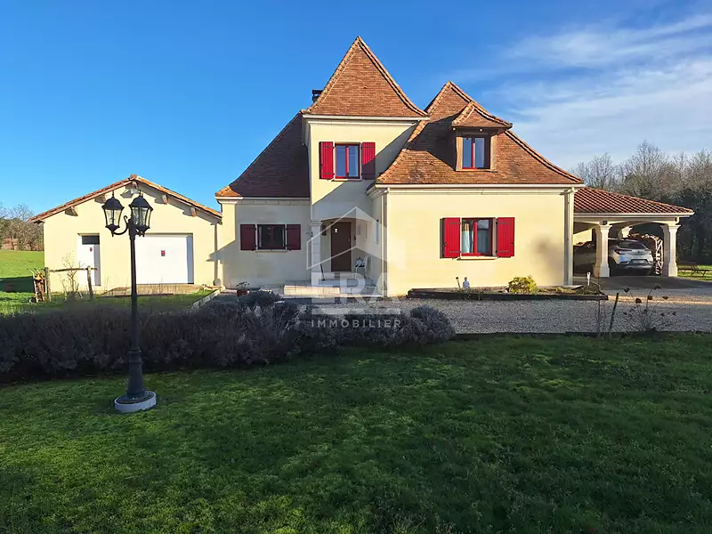 Maison, 142 m²