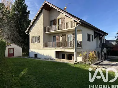 Maison, 243 m²