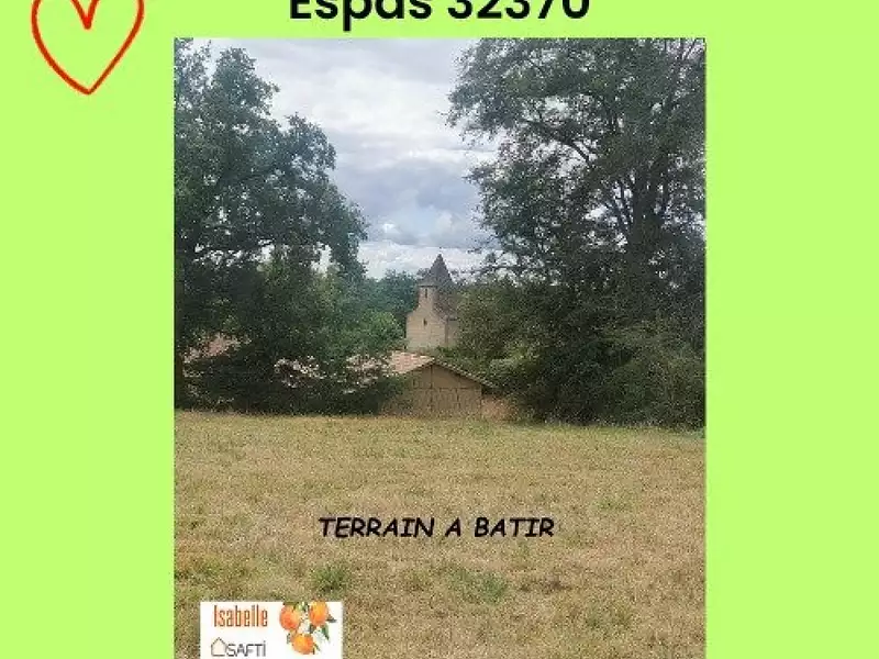 Terrain, 1 072 m²