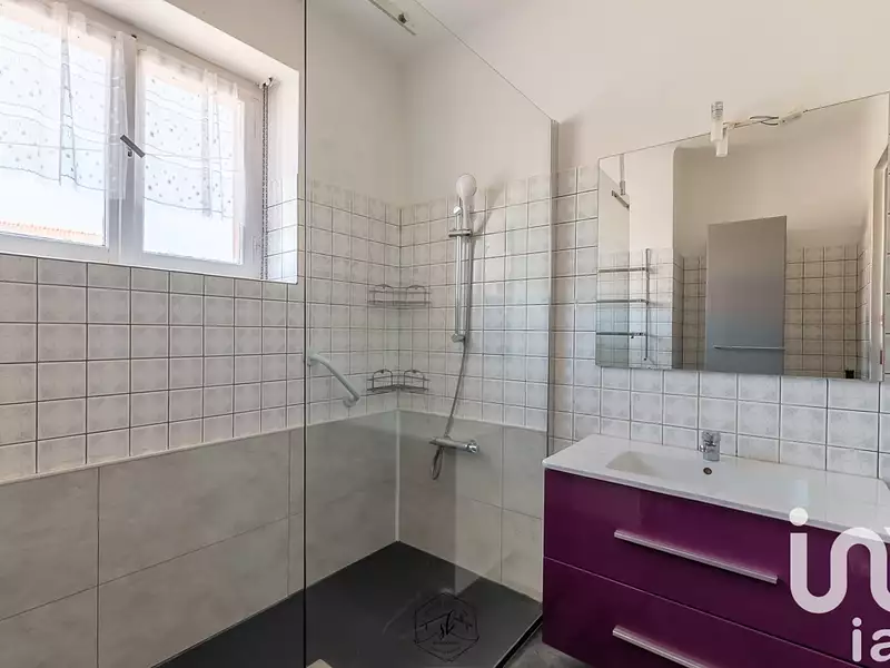 Maison, 167 m²