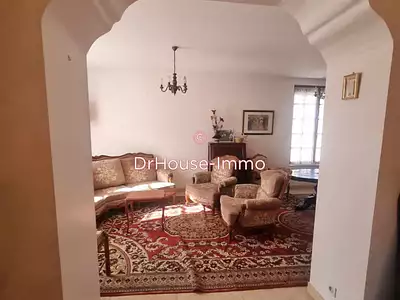 Maison, 175 m²
