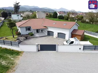 Maison, 136 m²