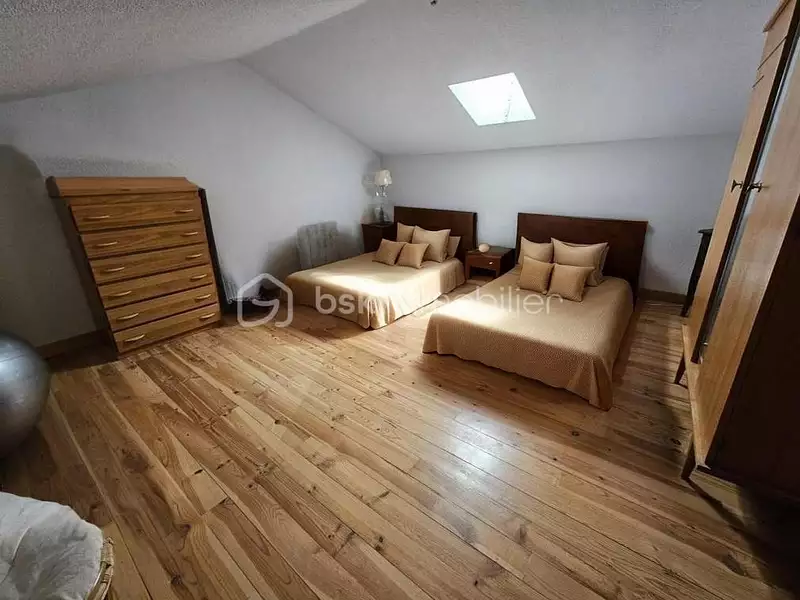 Maison, 200 m²