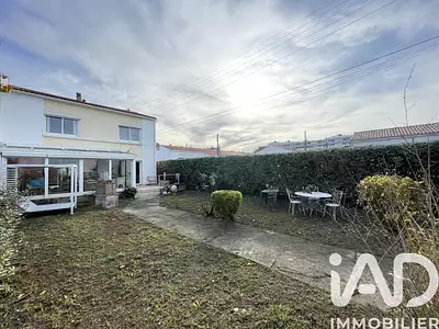Maison, 94 m²