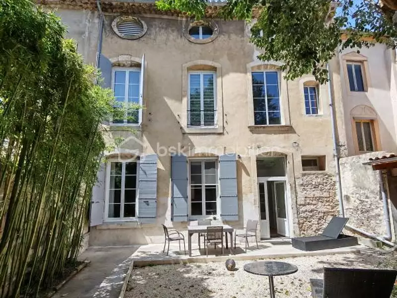Maison, 260 m²
