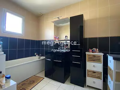 Maison, 124 m²