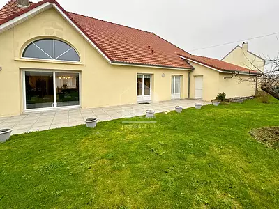 Maison, 117 m²