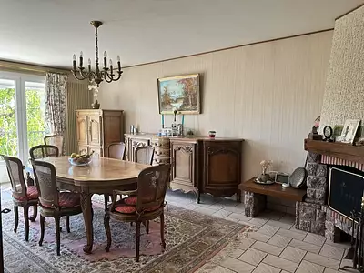 Maison, 168 m²