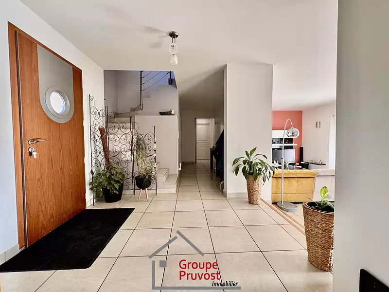 Maison, 174 m²