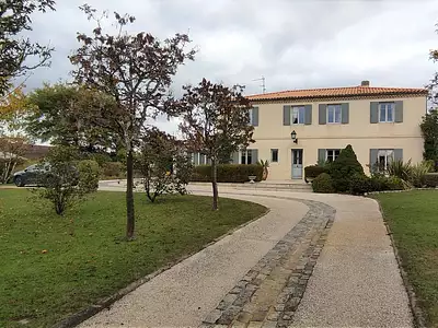 Maison, 300 m²