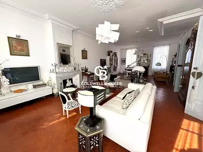 Maison, 360 m²