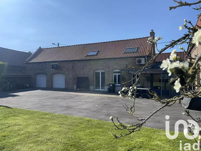 Maison, 290 m²