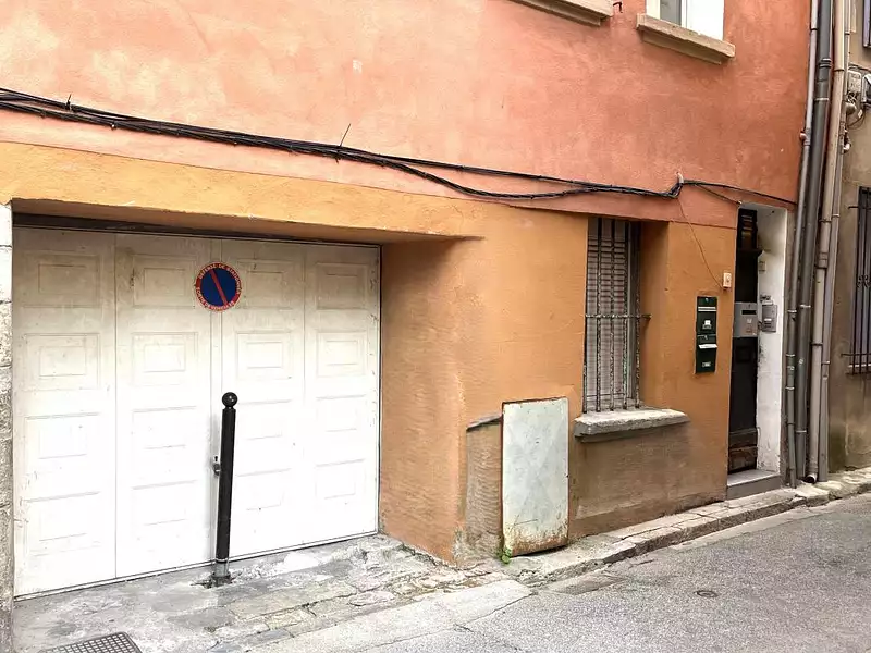 Parking, 60 m²