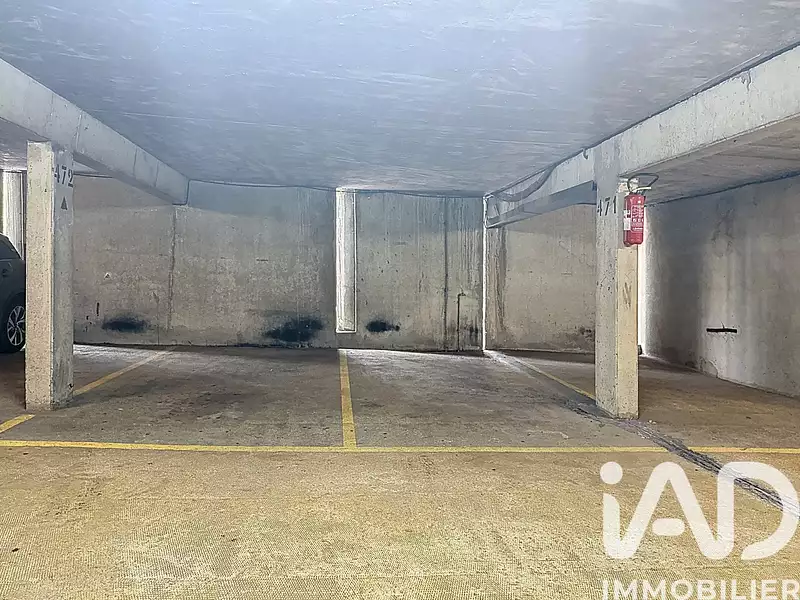 Parking, 13 m²