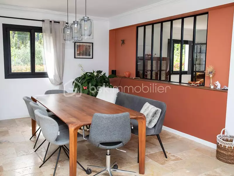 Maison, 262 m²