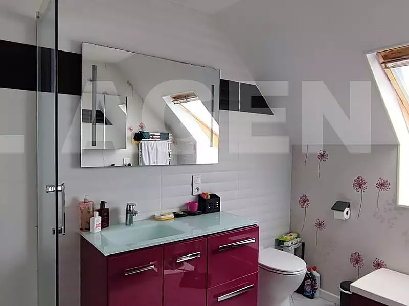Maison, 105 m²