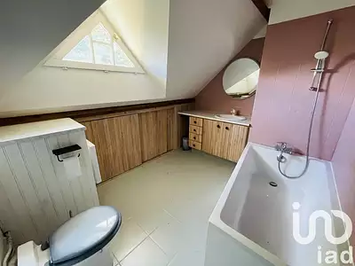 Maison, 216 m²