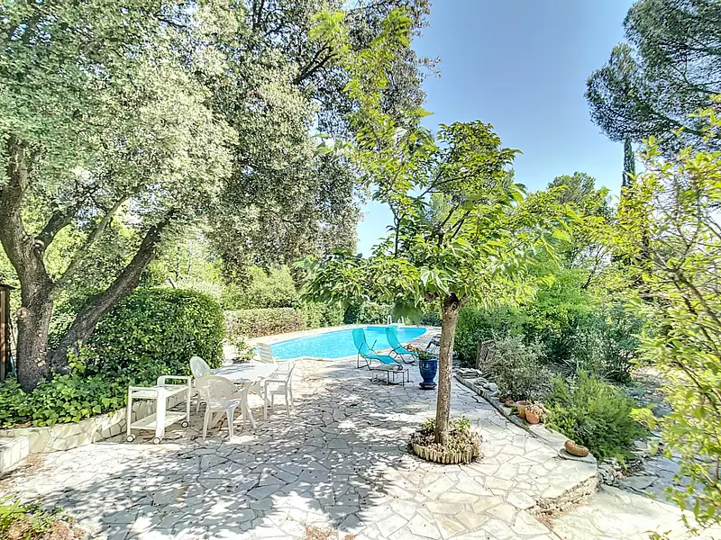 Maison, 200 m²