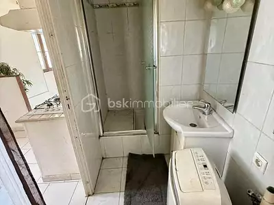 Maison, 240 m²
