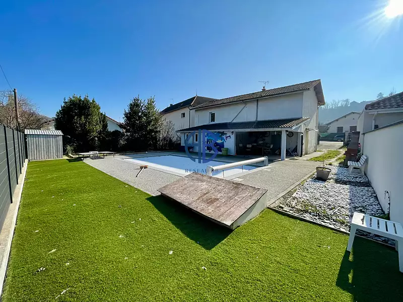 Maison, 145 m²