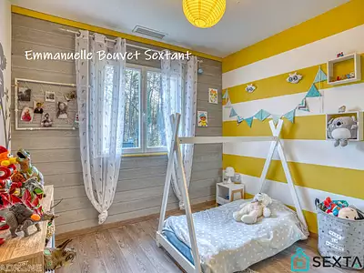 Maison, 225 m²