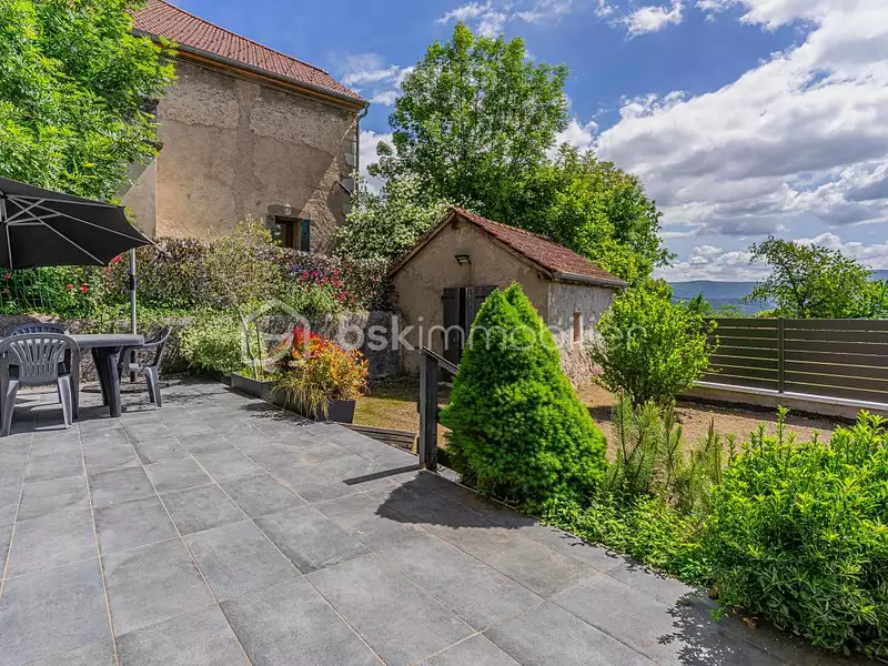 Maison, 167 m²
