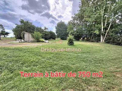 Terrain, 750 m²