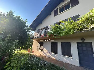 Maison, 284 m²
