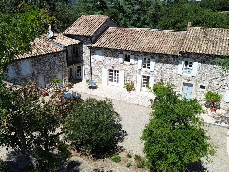 Maison, 195 m²