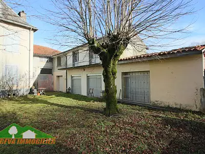 Maison, 261 m²