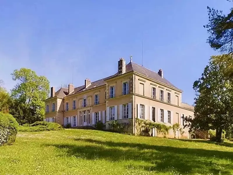 Maison, 721 m²