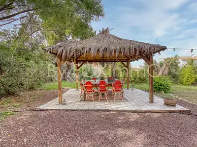 Maison, 267 m²