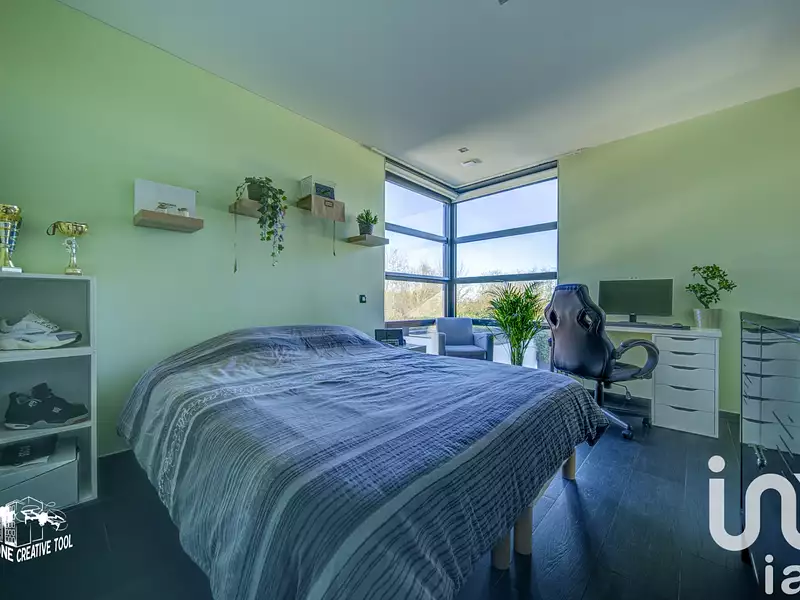 Maison, 250 m²