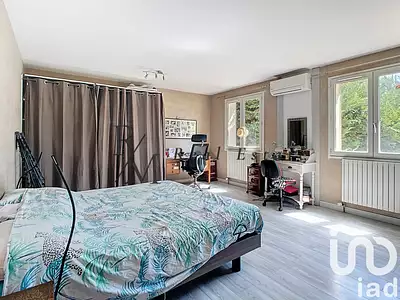 Maison, 330 m²