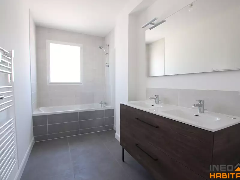 Maison, 130,6 m²