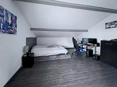 Maison, 225 m²