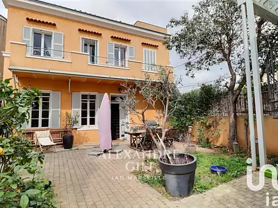 Maison, 165 m²