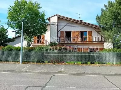 Maison, 230 m²