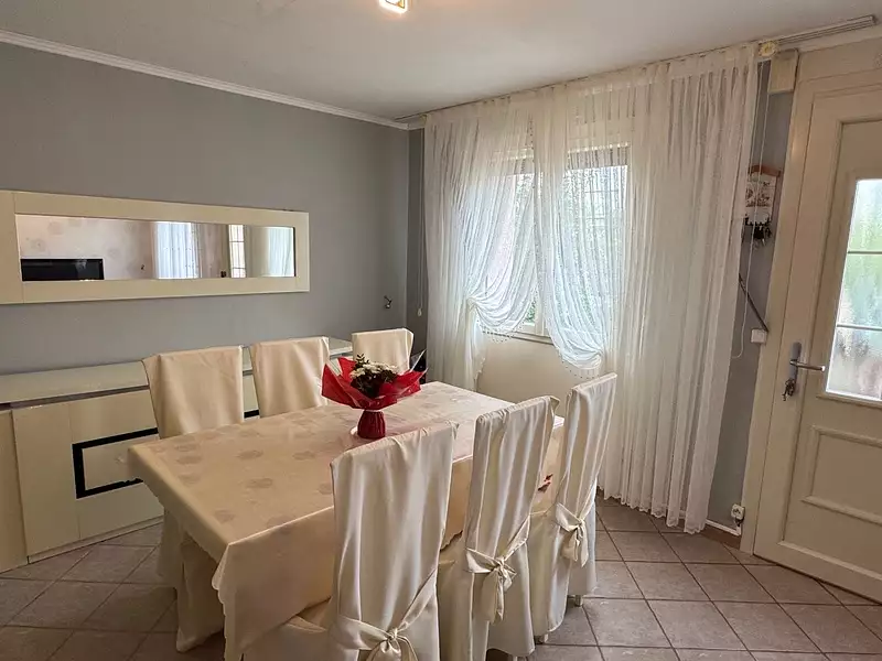 Maison, 95 m²