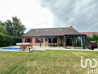 Maison, 176 m²