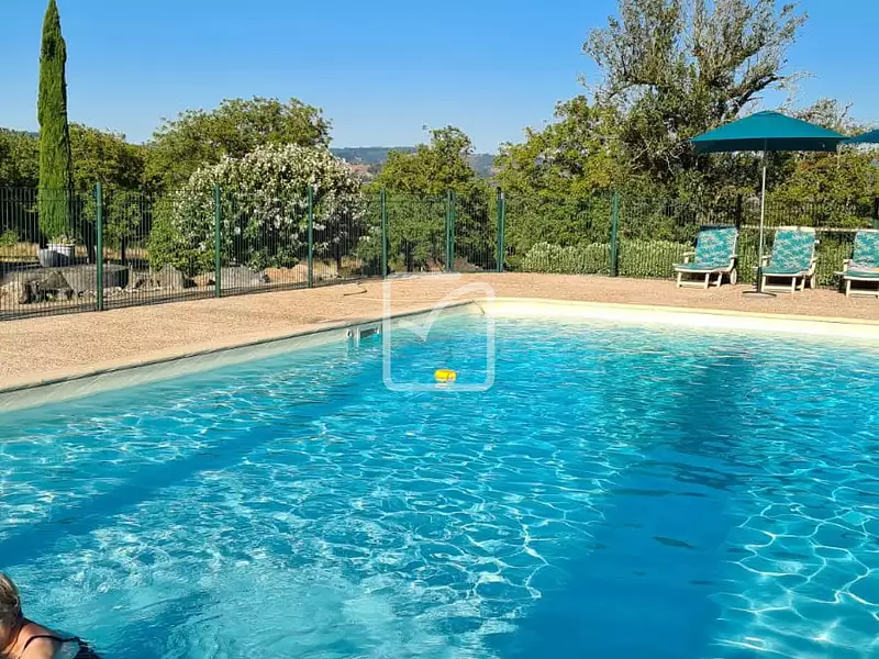 Maison, 162 m²
