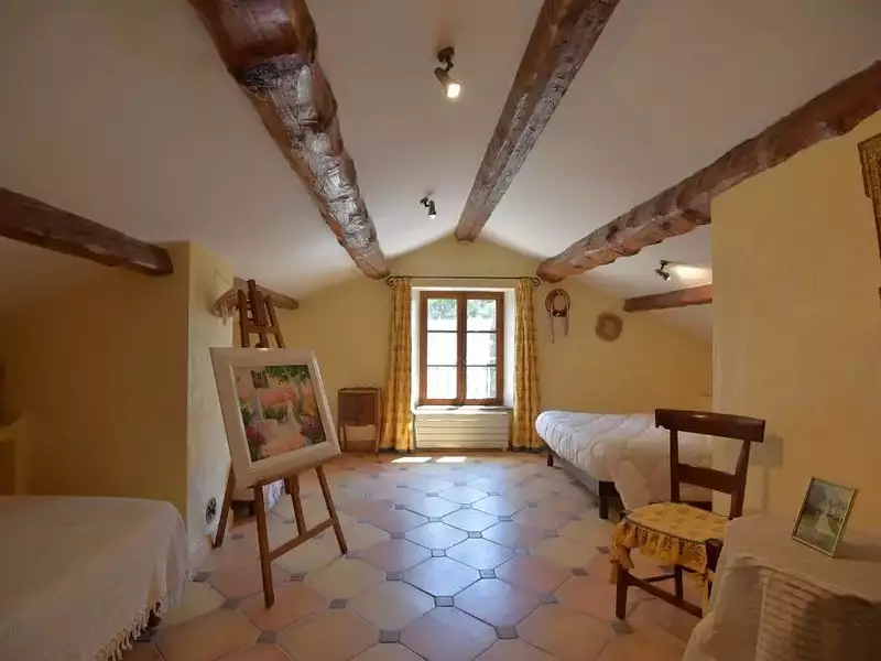Maison, 180 m²