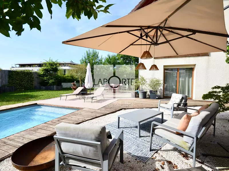 Maison, 155 m²