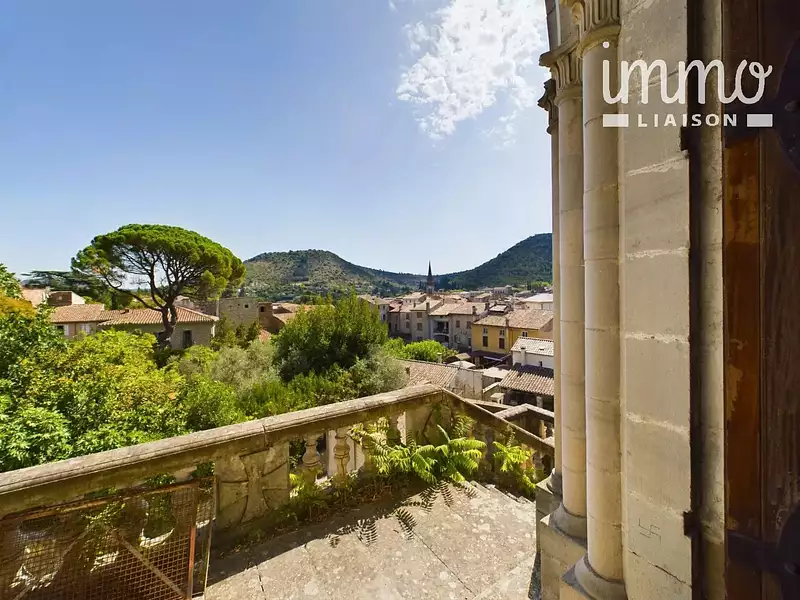 Maison, 1 413 m²
