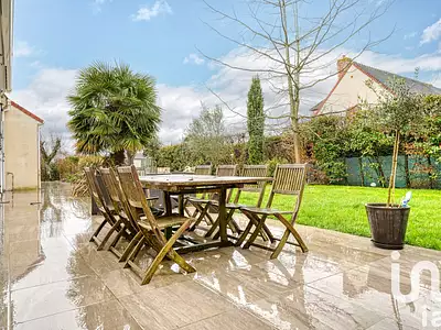 Maison, 300 m²