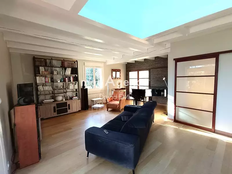 Maison, 205 m²