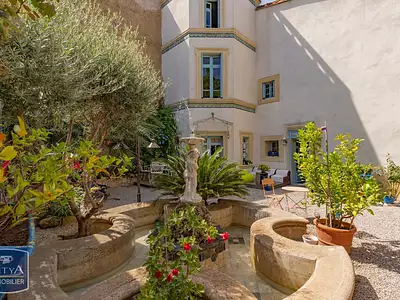 Maison, 280 m²