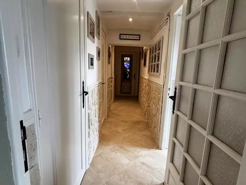 Maison, 265 m²