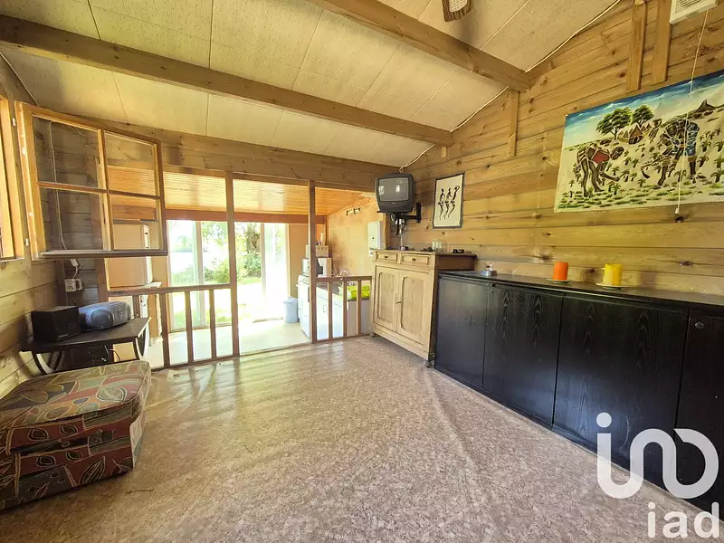 Terrain, 557 m²